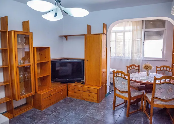 Old Bazaar Apartman Tirana